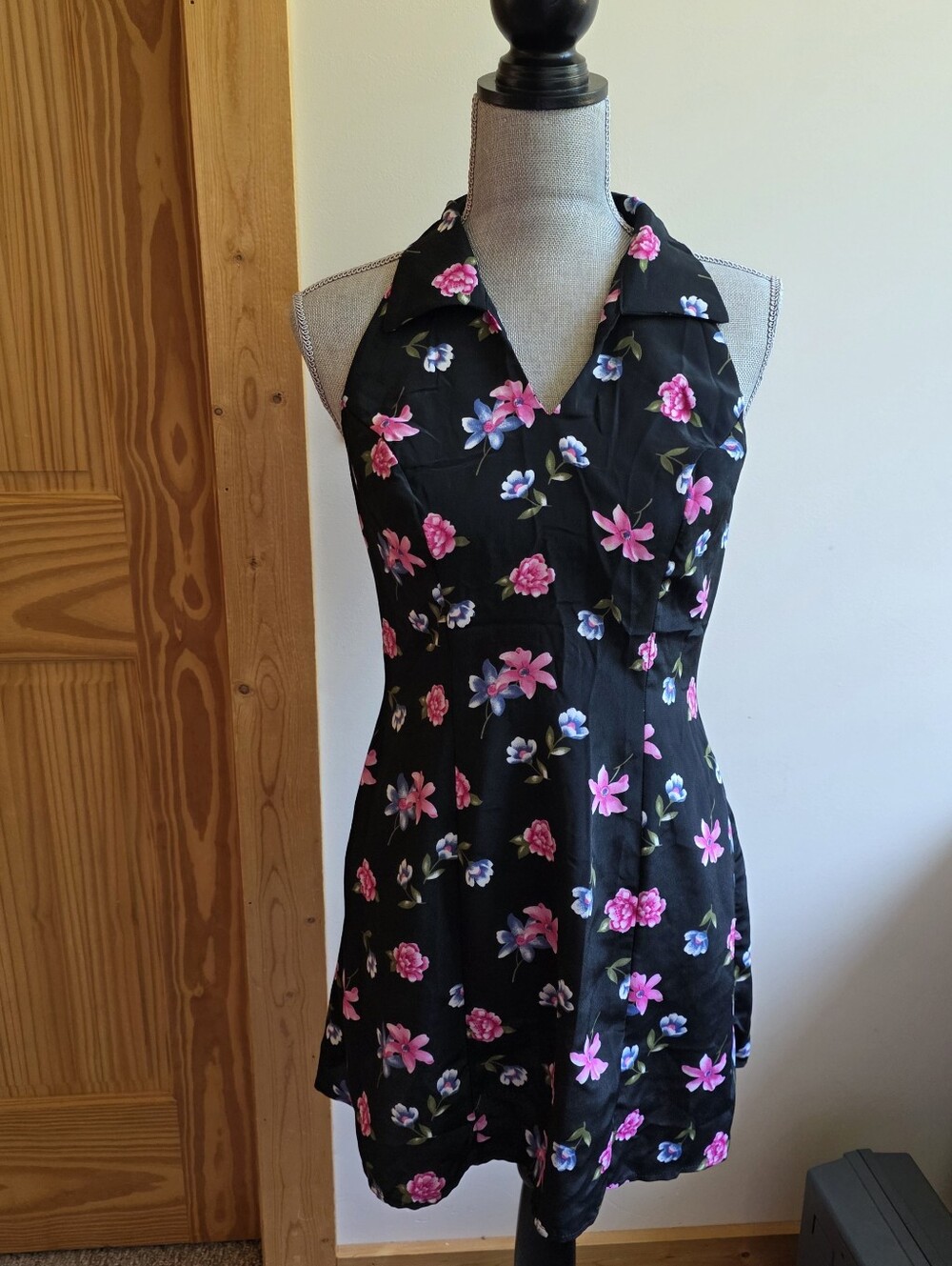 Vtg Y2K Rampage Sz 5 Halter Black Pink Floral Mini Dress Elle Woods Collar Flirt